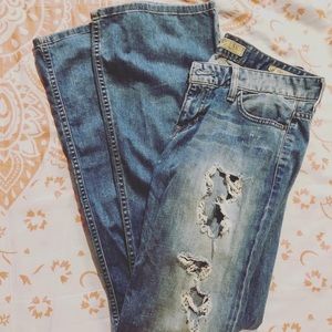 🔥GUESS🔥FLARE🔥JEANS💓